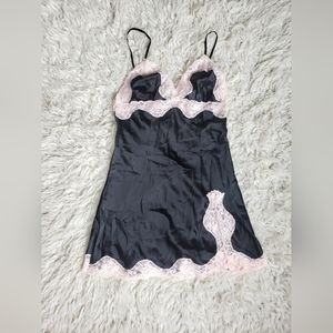 Mary Green Black Silk Lace Chemise Small